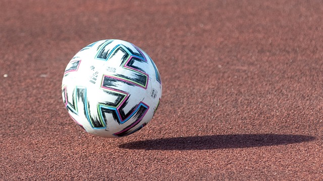 挥持续火力 挥持续火力